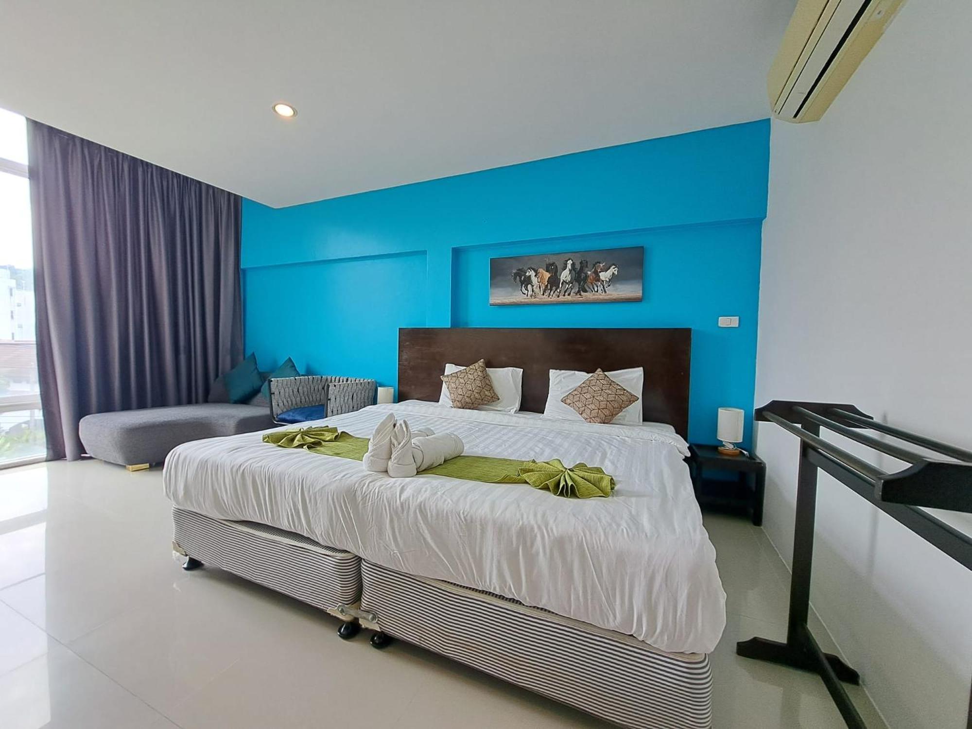 Baan Oui Guest House - Nai Harn Phuket ภายนอก รูปภาพ